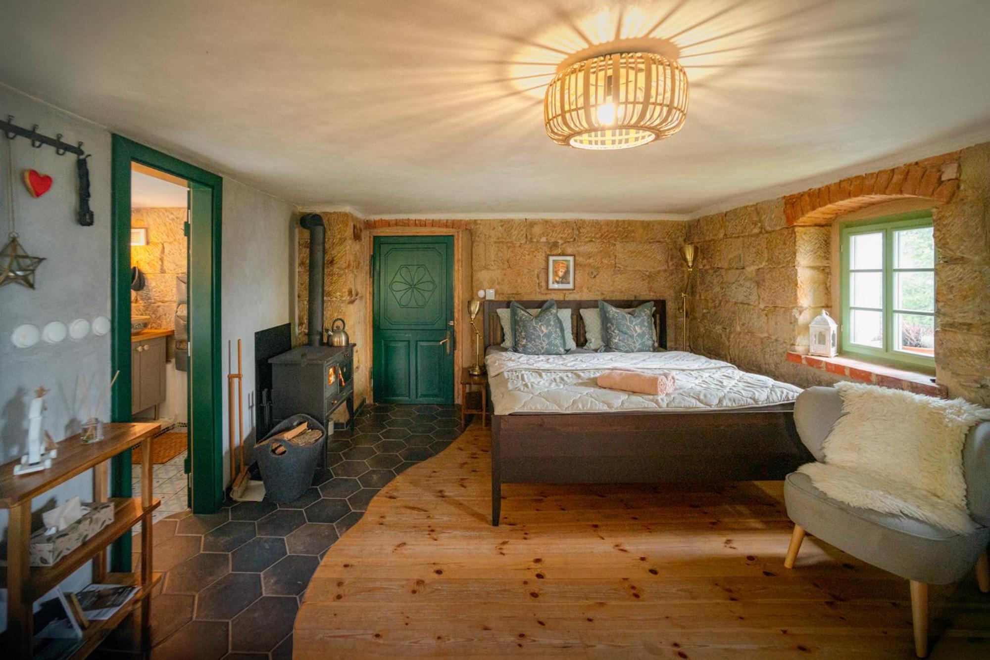 Enjoy Cozy Romance Hills Forest Gardens Views Sauna Whirlpool Bath Jablonné v Podještědí Eksteriør billede